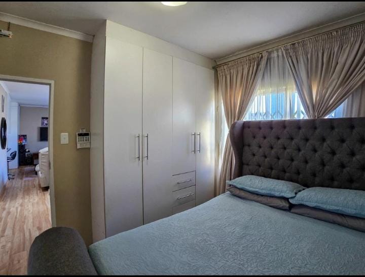 3 Bedroom Property for Sale in Amalinda Eastern Cape